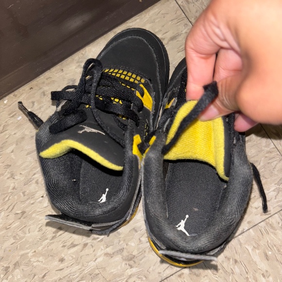 Jordan’s retro 4